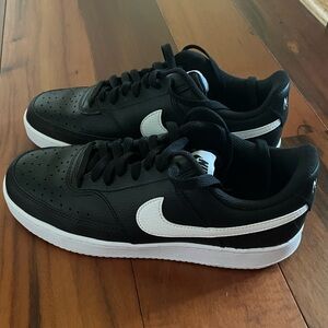 Nike Court Vision Low in Black and White Women’s size 9.5